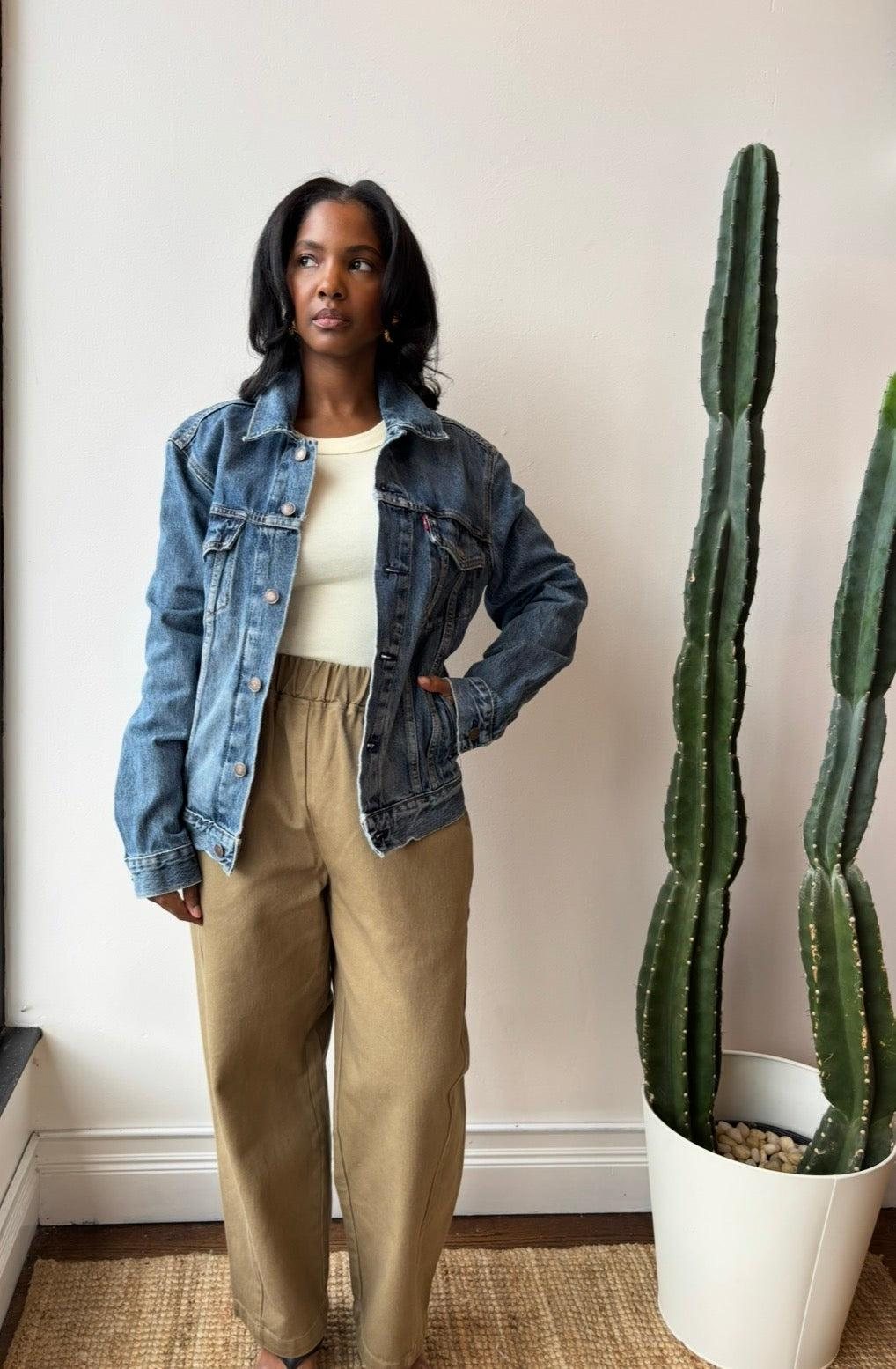 Five Ways to Style a Pre-Loved Denim Jacket